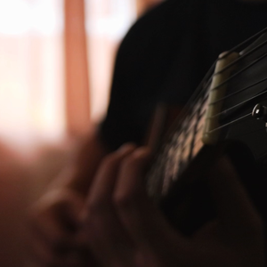 光溜溜的少女漫画!
